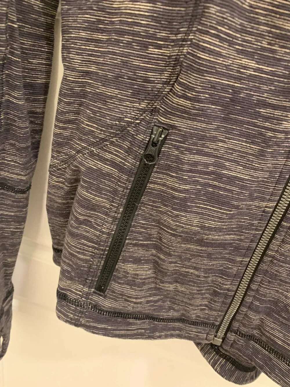 Lululemon Forme Jacket - Picture 7 of 8